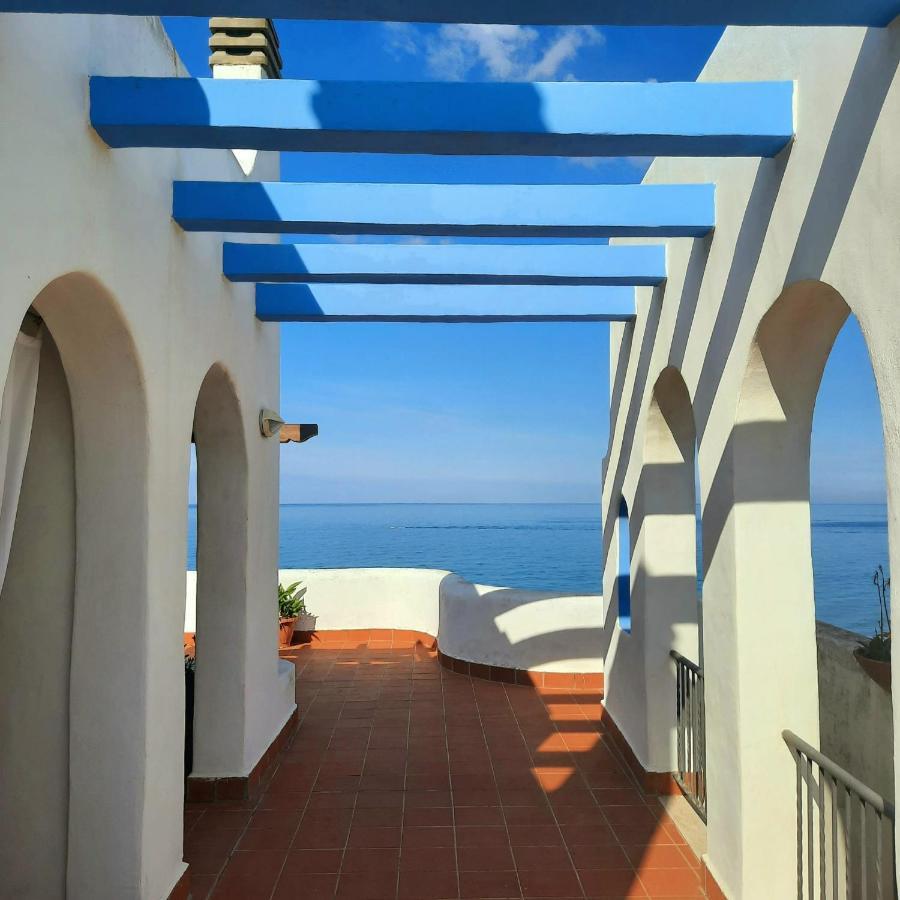 Casa Vacanze Elianto Anzio Exterior foto