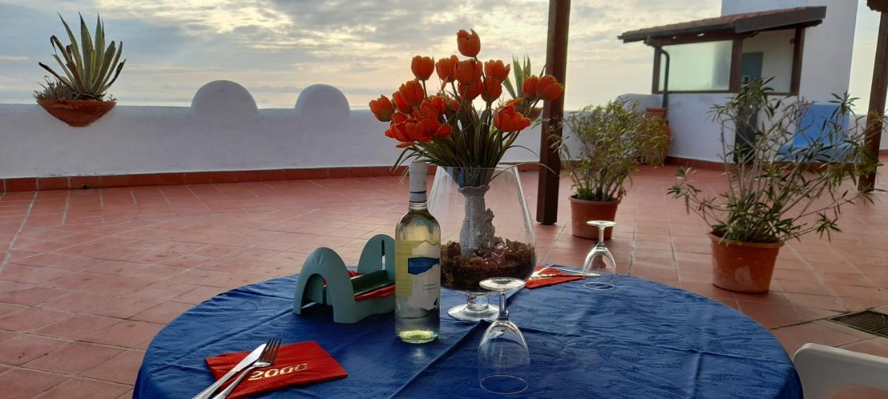 Casa Vacanze Elianto Anzio Exterior foto