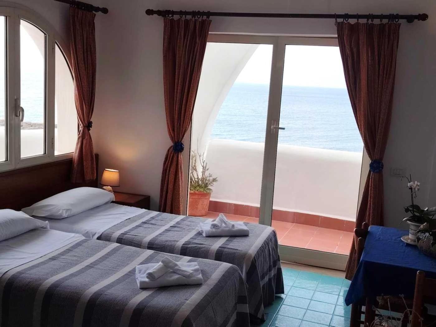 Casa Vacanze Elianto Anzio Exterior foto